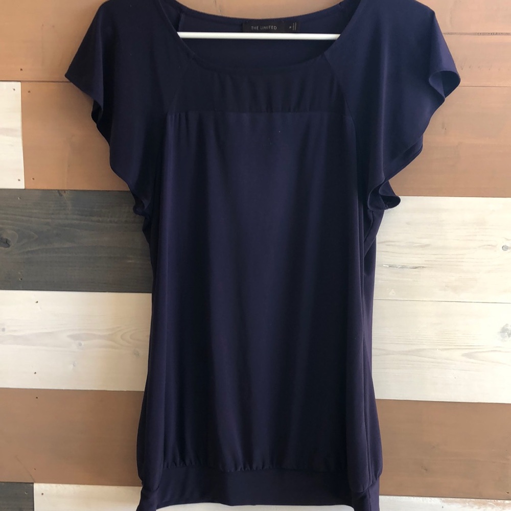 Flutter Sleeve Top 💜 - Picture 2 of 6